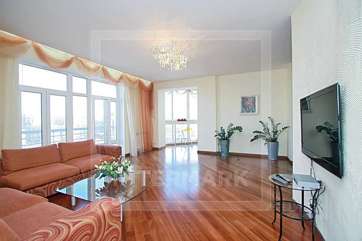4-комнатная квартира, 121 м²
