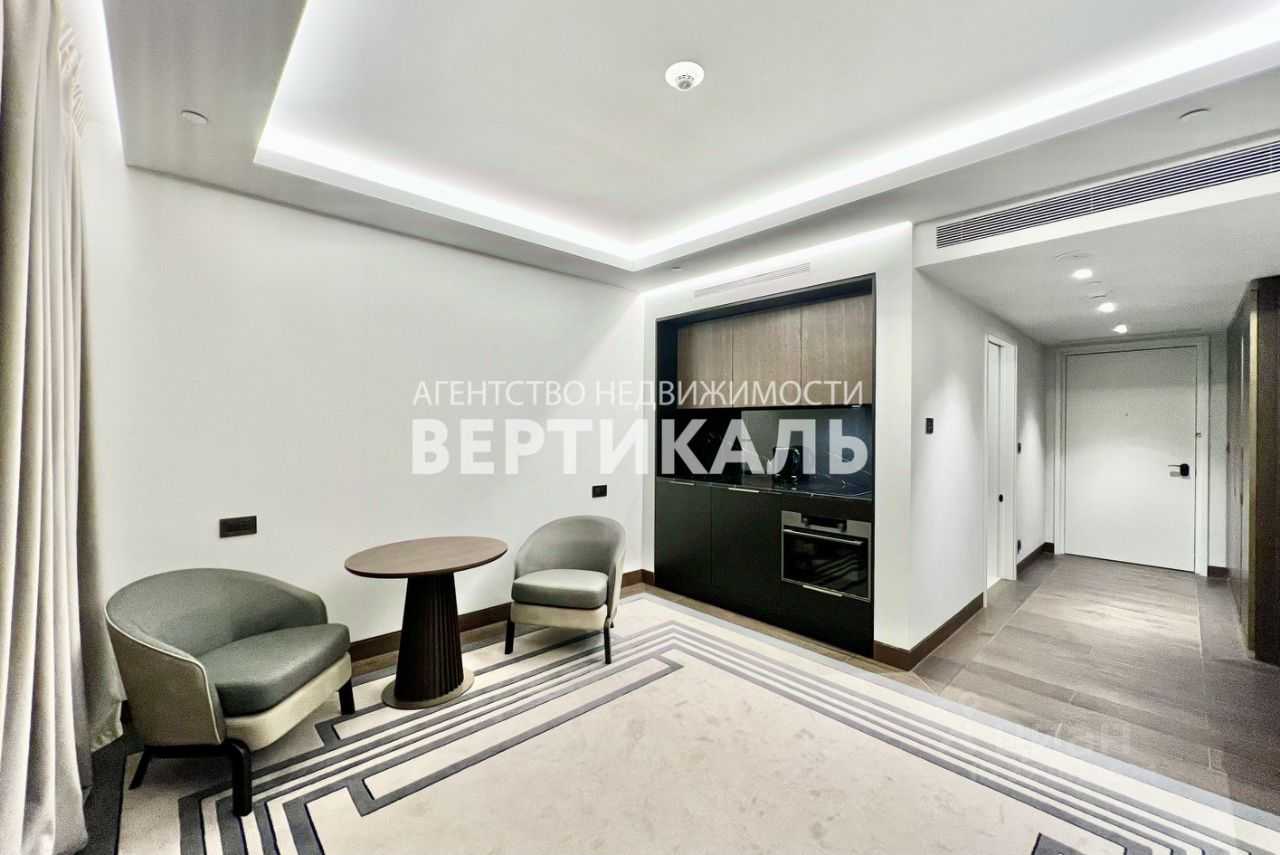 2-комнатная квартира, 65 м² — фотография 2