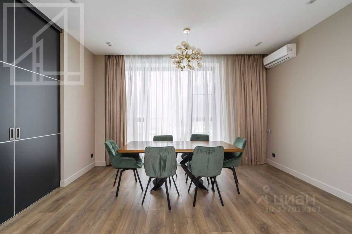 4-комнатная квартира, 110 м² — фотография 3