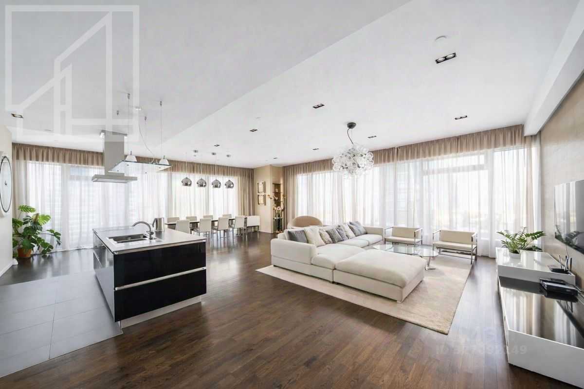 3-комнатная квартира, 200 м² — фотография 2