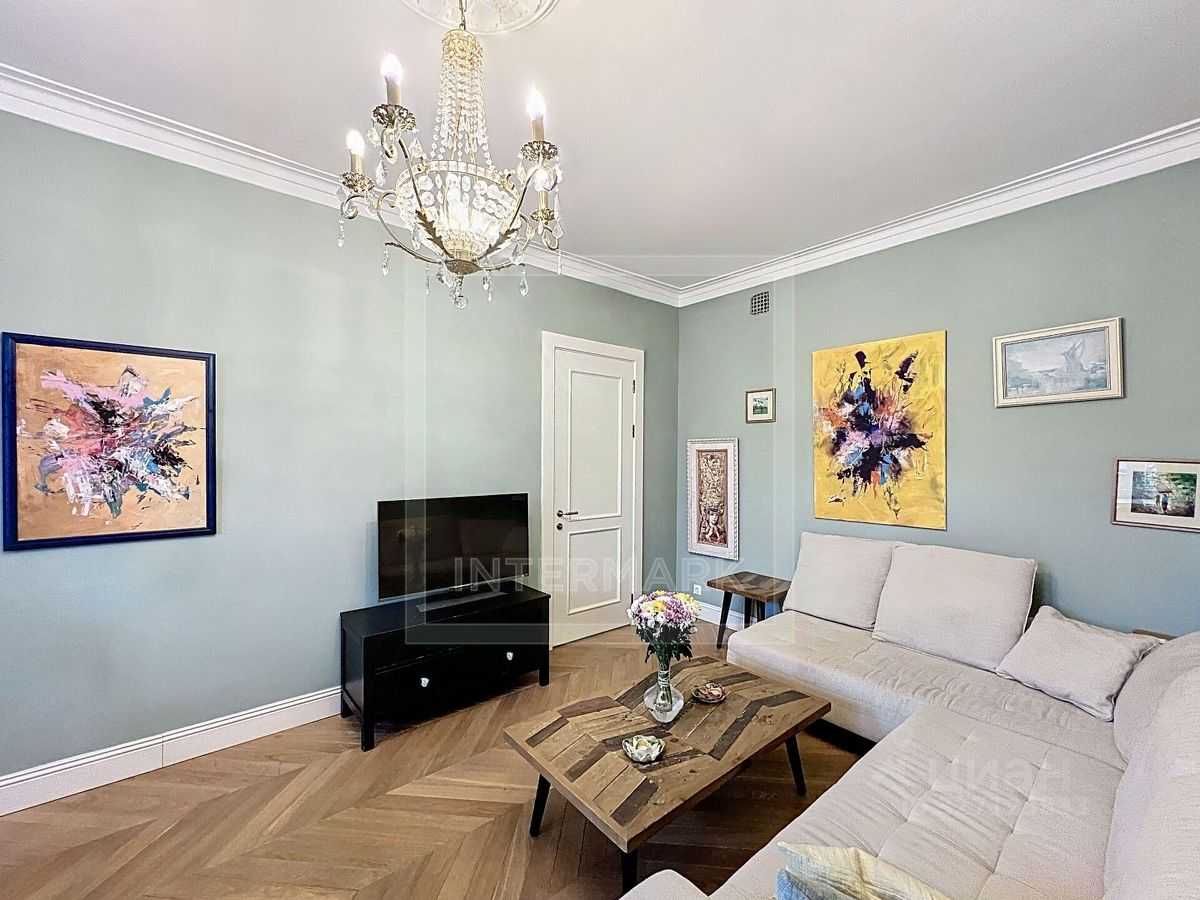 2-комнатная квартира, 55 м² — фотография 3