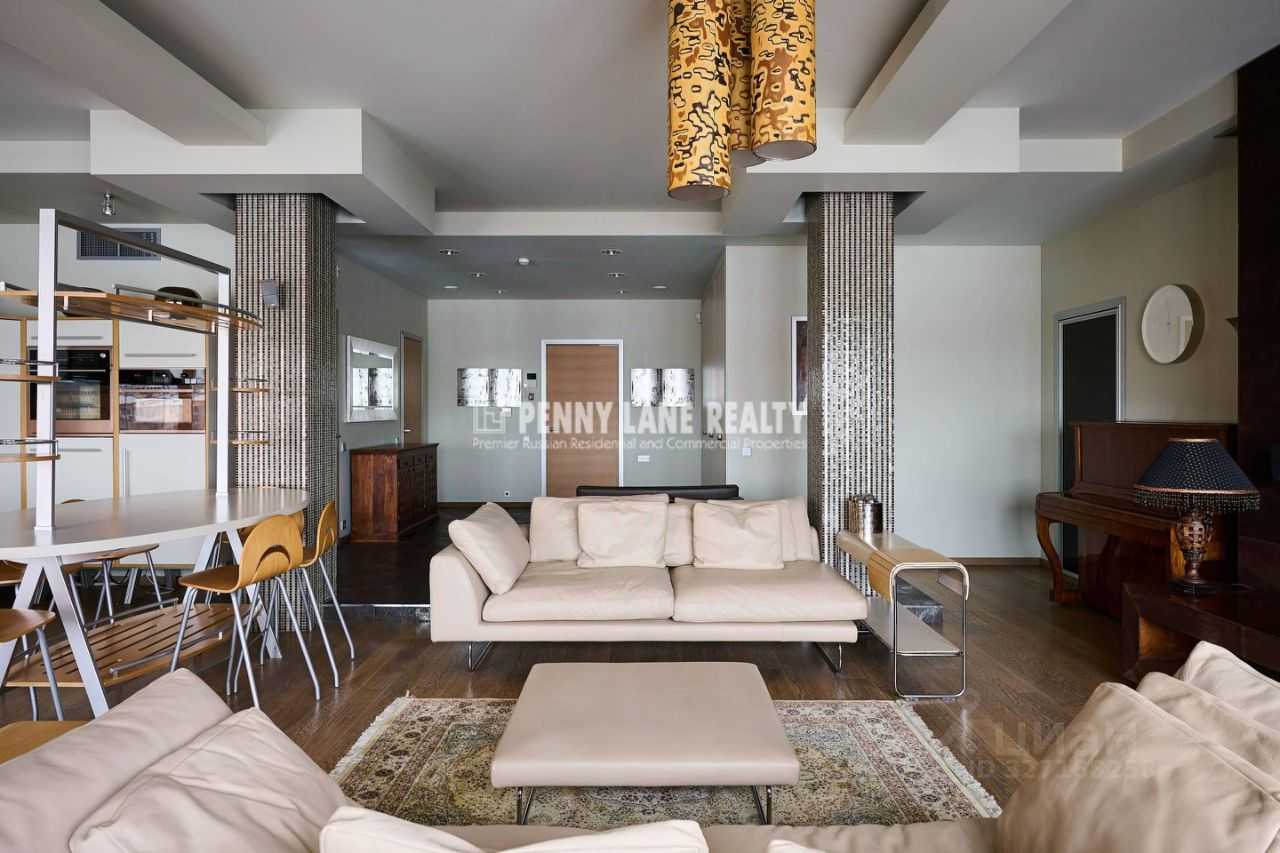 4-комнатная квартира, 180 м² — фотография 2