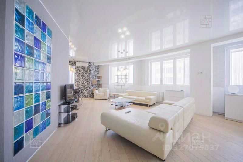 1-комнатная квартира, 105 м²