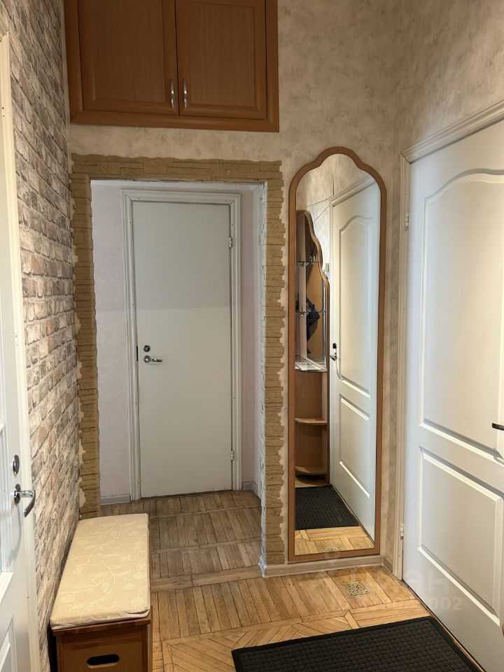 2-комнатная квартира, 56 м² — фотография 2