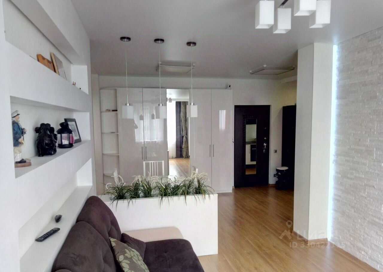 2-комнатная квартира, 63 м² — фотография 3