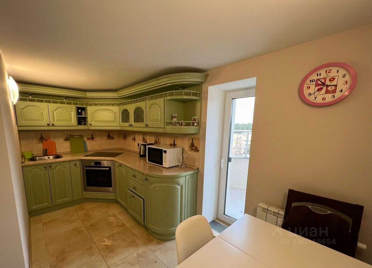 3-комнатная квартира, 90 м²