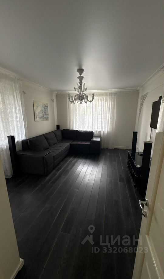 2-комнатная квартира, 73 м² — фотография 3