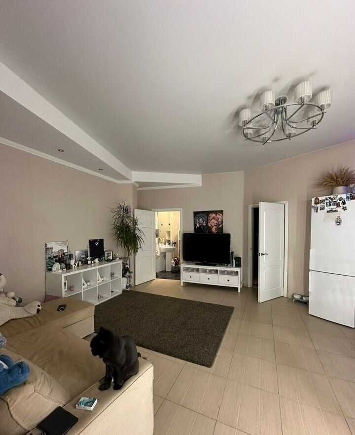 2-комнатная квартира, 100 м²