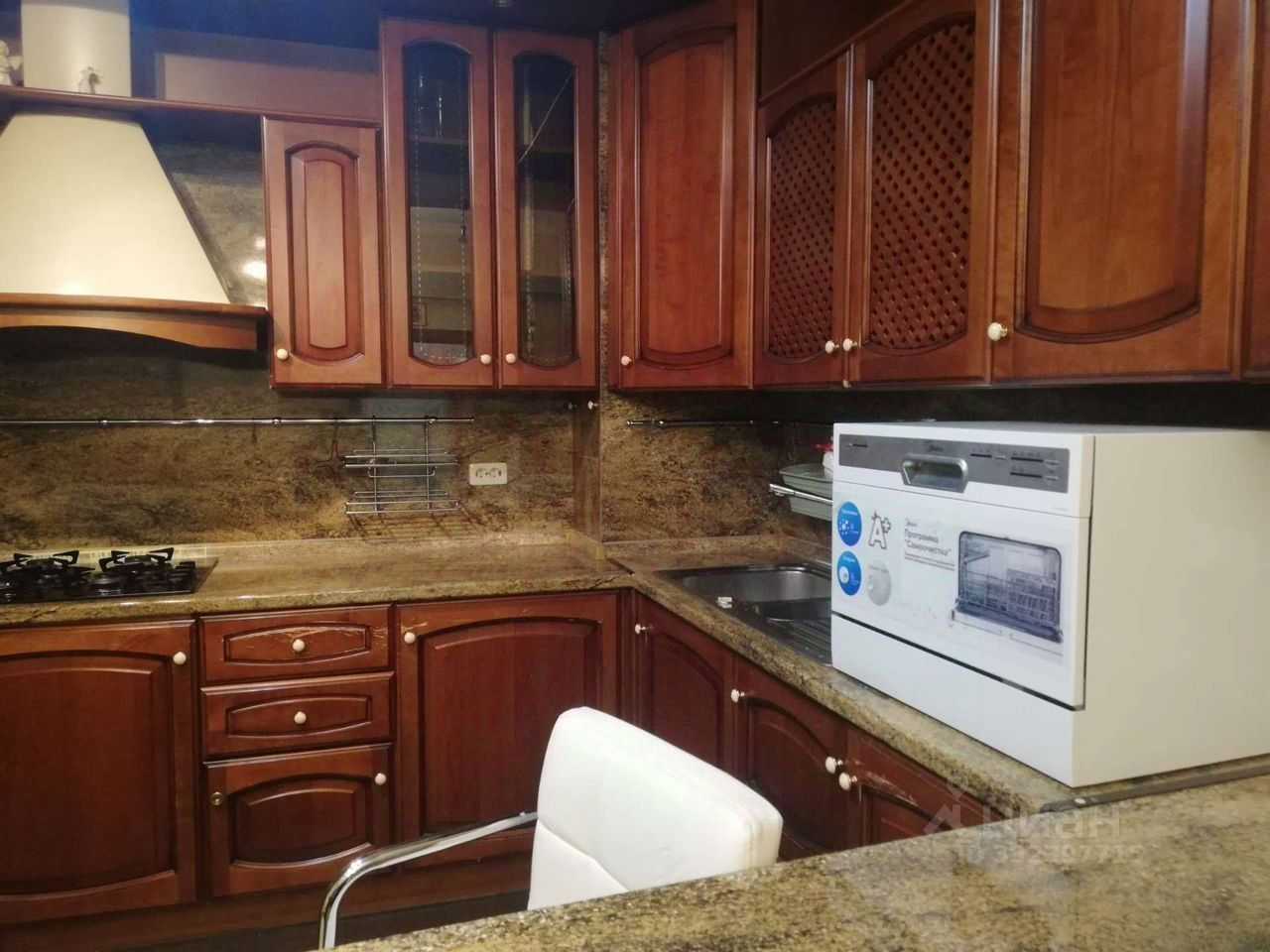 2-комнатная квартира, 53 м² — фотография 3