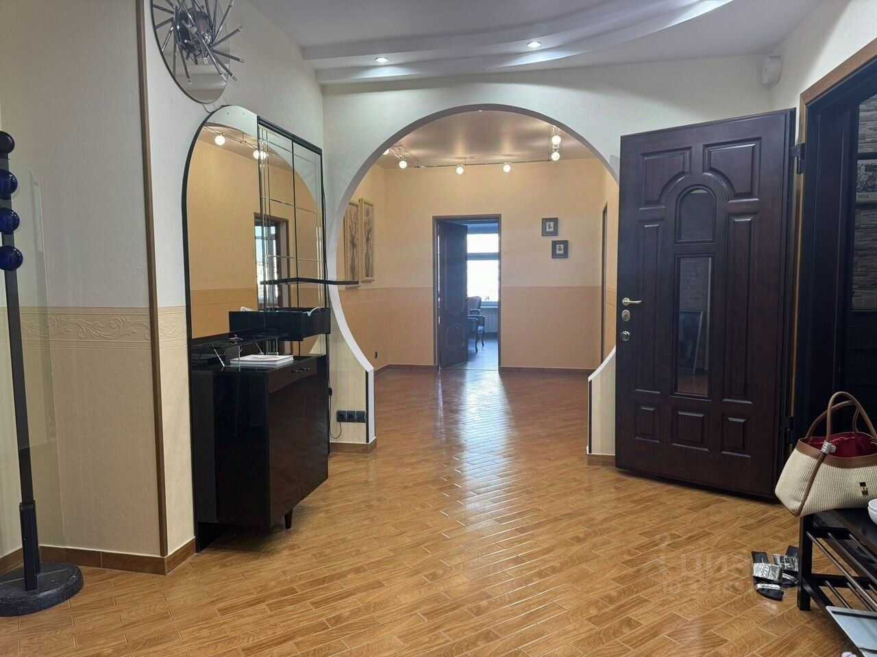 4-комнатная квартира, 140 м²
