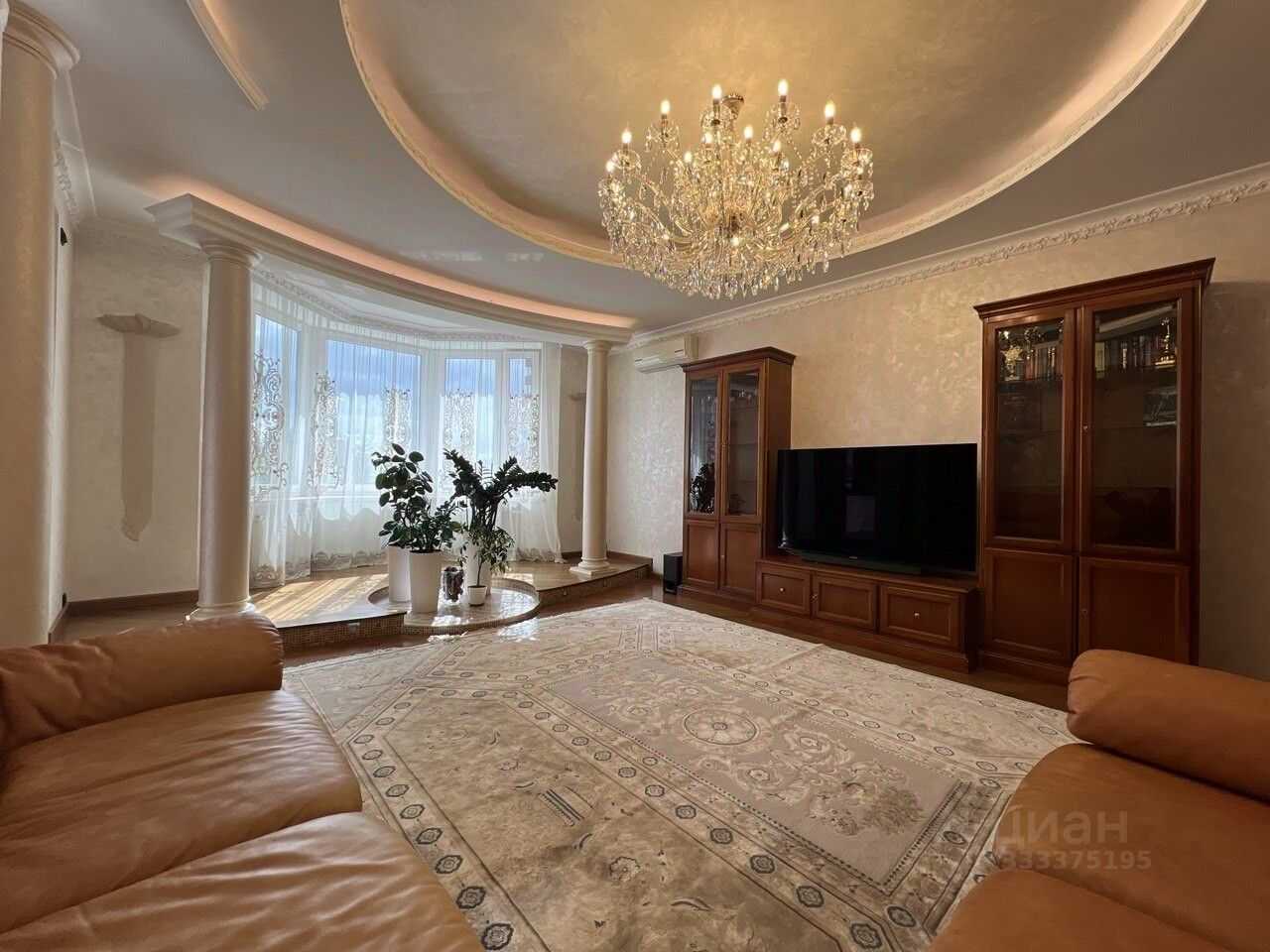 4-комнатная квартира, 153 м² — фотография 3