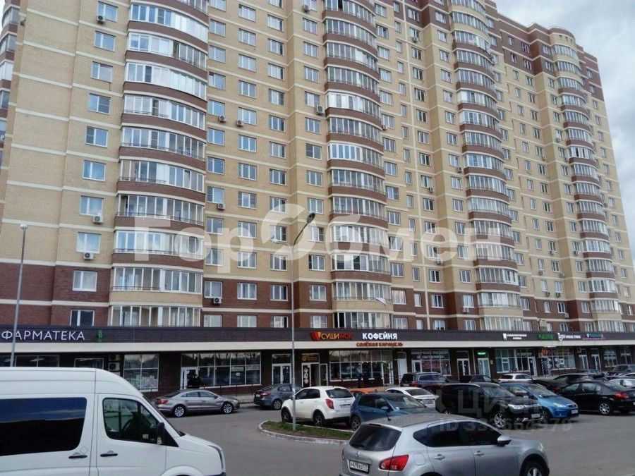 2-комнатная квартира, 62 м² — фотография 2