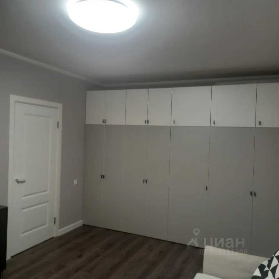 1-комнатная квартира, 37,9 м² — фотография 2