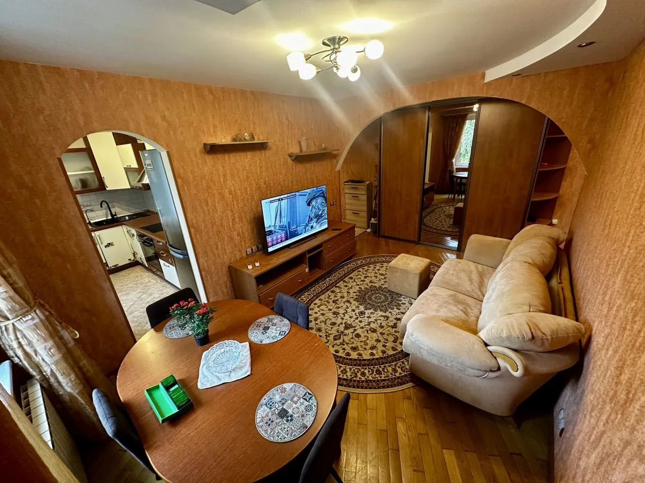 2-комнатная квартира, 64 м²