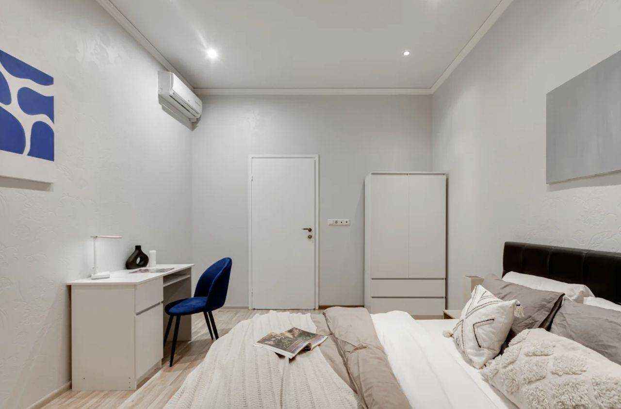 1-комнатная квартира, 130 м² — фотография 2