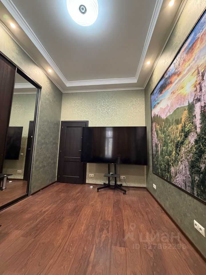 1-комнатная квартира, 75 м²