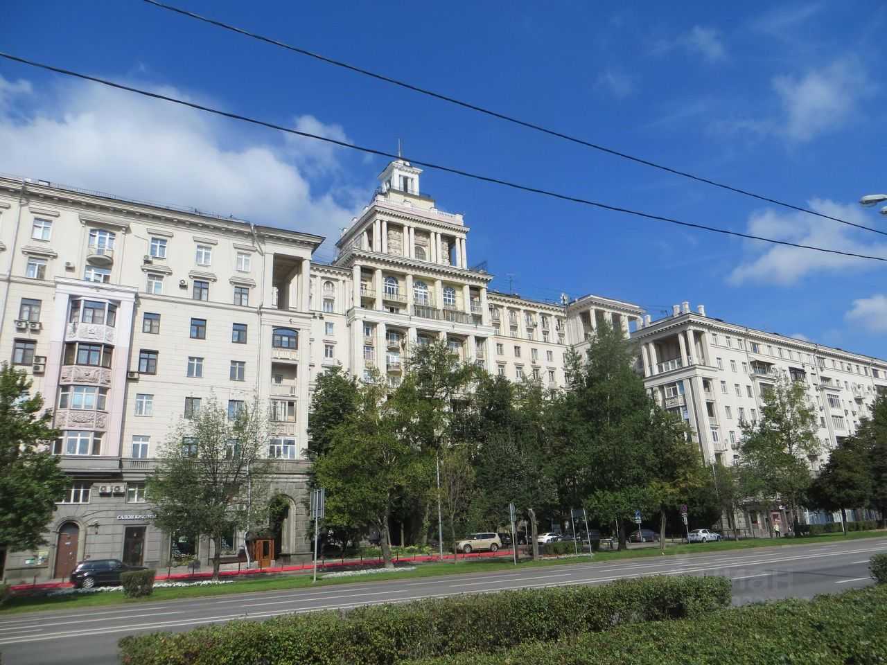 1-комнатная квартира, 115 м²