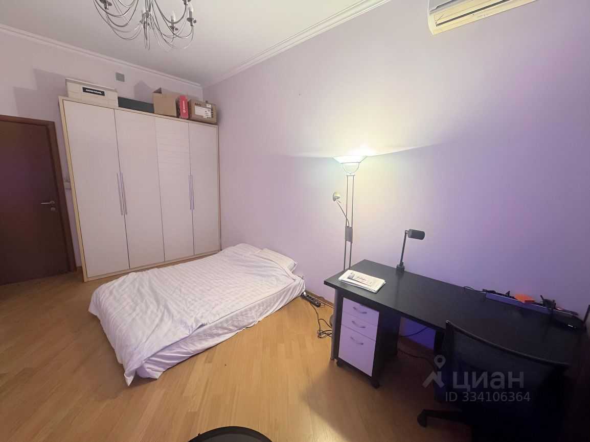 1-комнатная квартира, 80 м² — фотография 2
