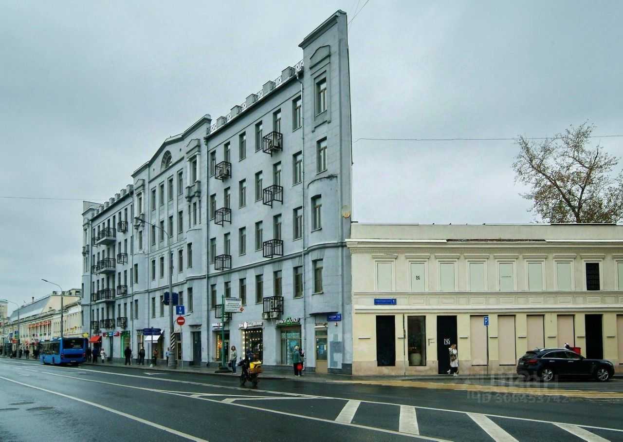 1-комнатная квартира, 128,7 м²