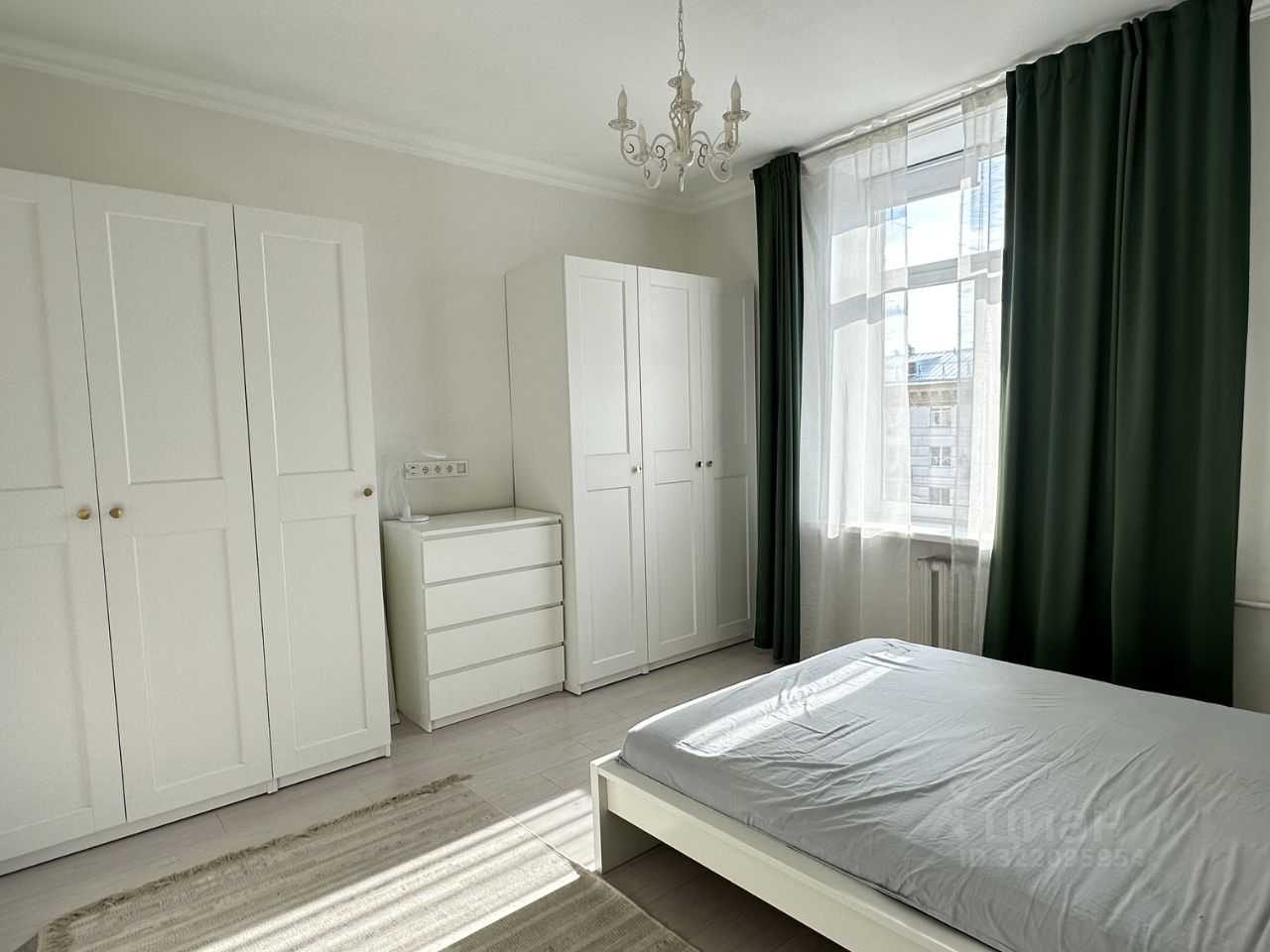 1-комнатная квартира, 80 м²