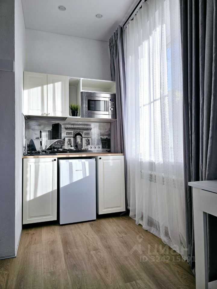 1-комнатная квартира, 70 м² — фотография 2