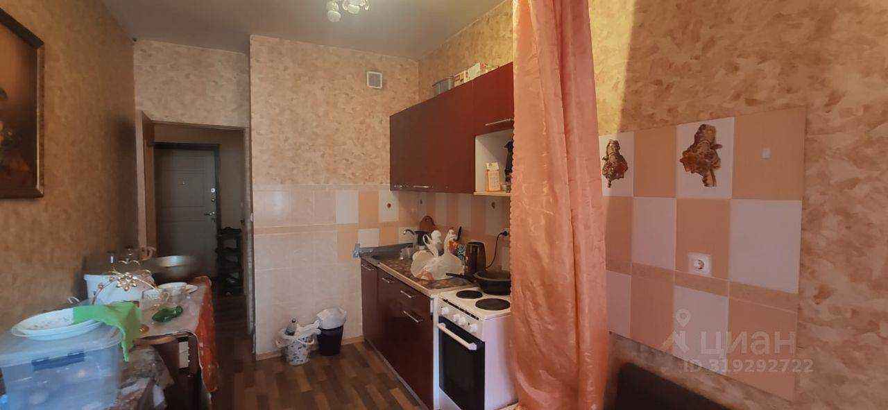 1-комнатная квартира, 90 м²