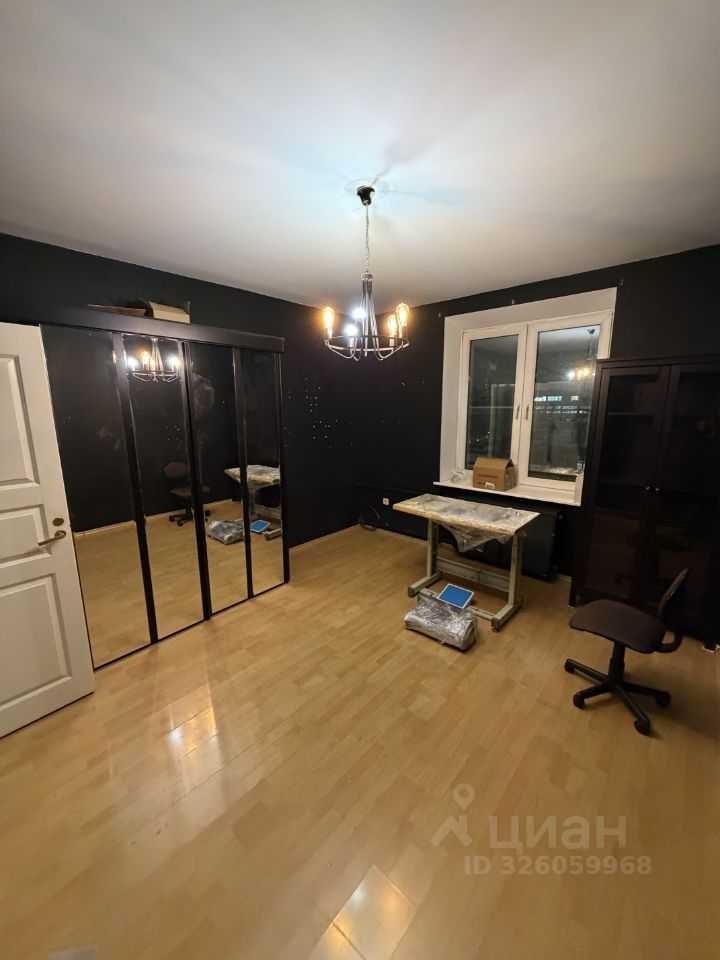 1-комнатная квартира, 85 м²