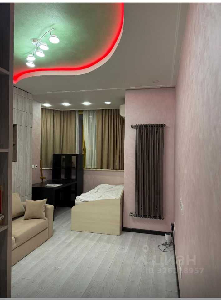 1-комнатная квартира, 156 м² — фотография 2