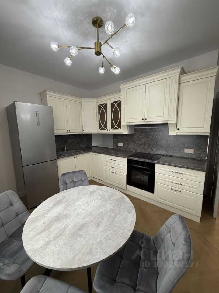 1-комнатная квартира, 75,2 м² — фотография 2