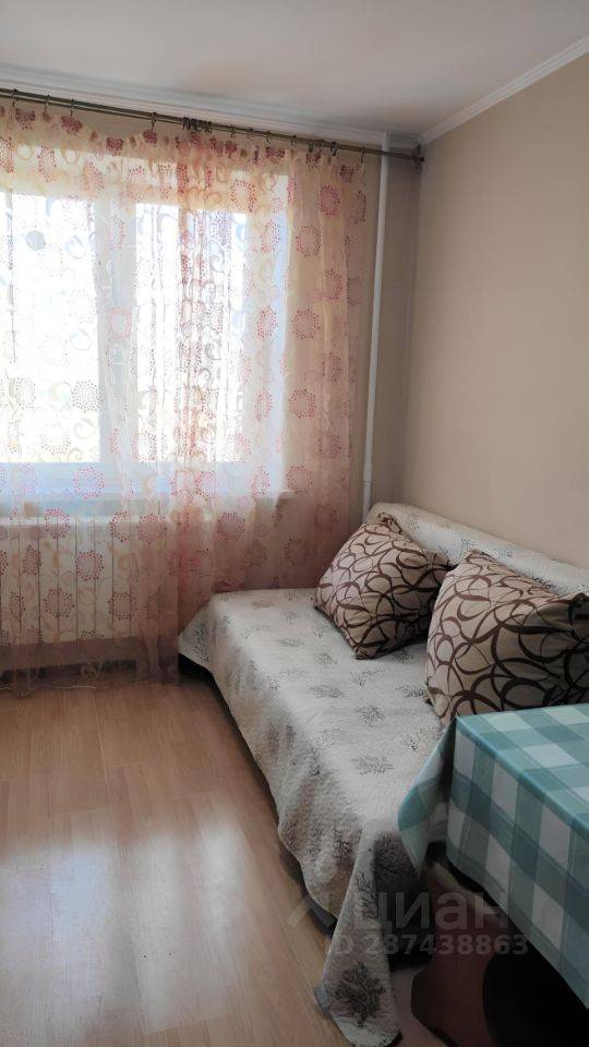 2-комнатная квартира, 63 м² — фотография 3