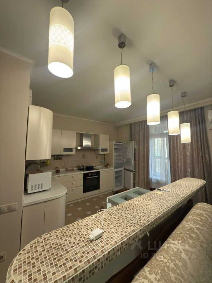 2-комнатная квартира, 60 м²