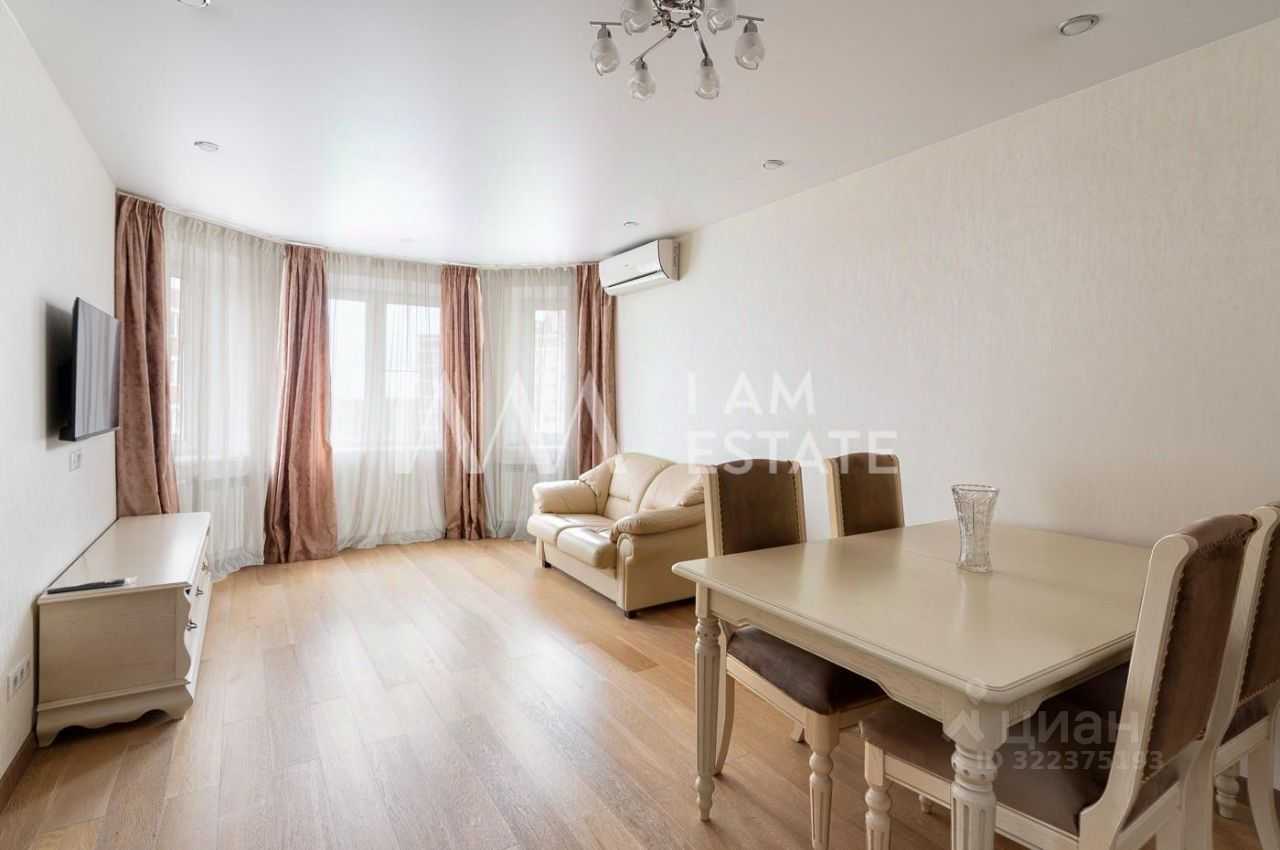 4-комнатная квартира, 140 м² — фотография 3