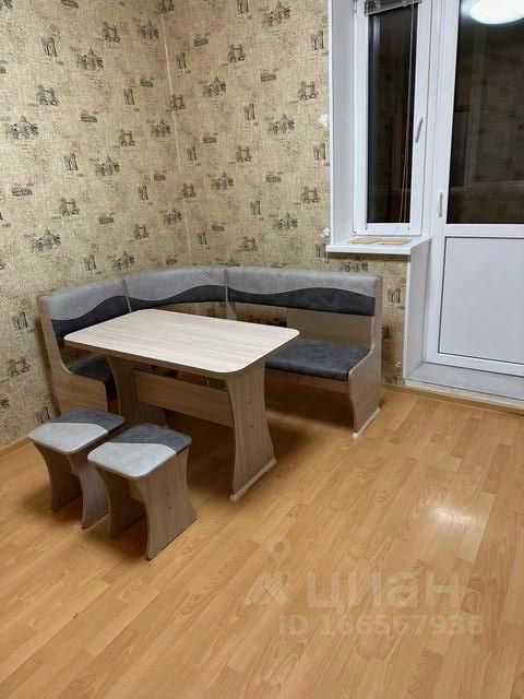 3-комнатная квартира, 105 м² — фотография 2