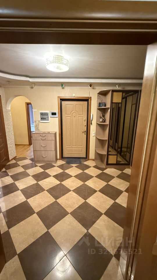 2-комнатная квартира, 69 м² — фотография 2