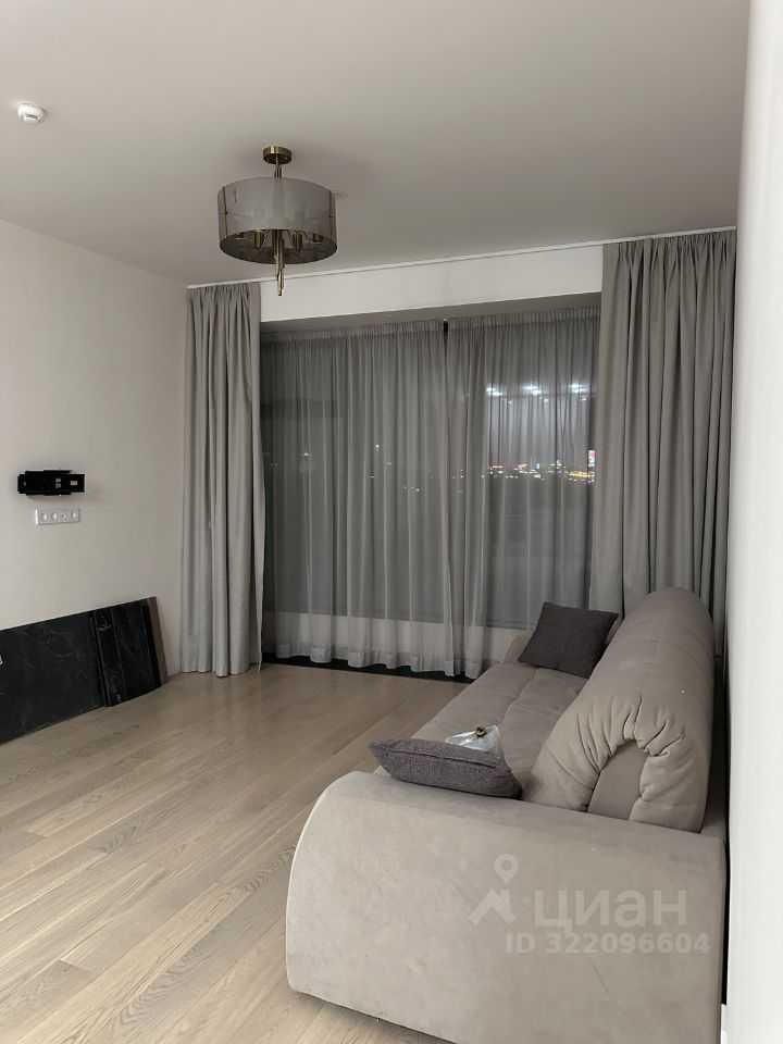 2-комнатная квартира, 56 м² — фотография 2