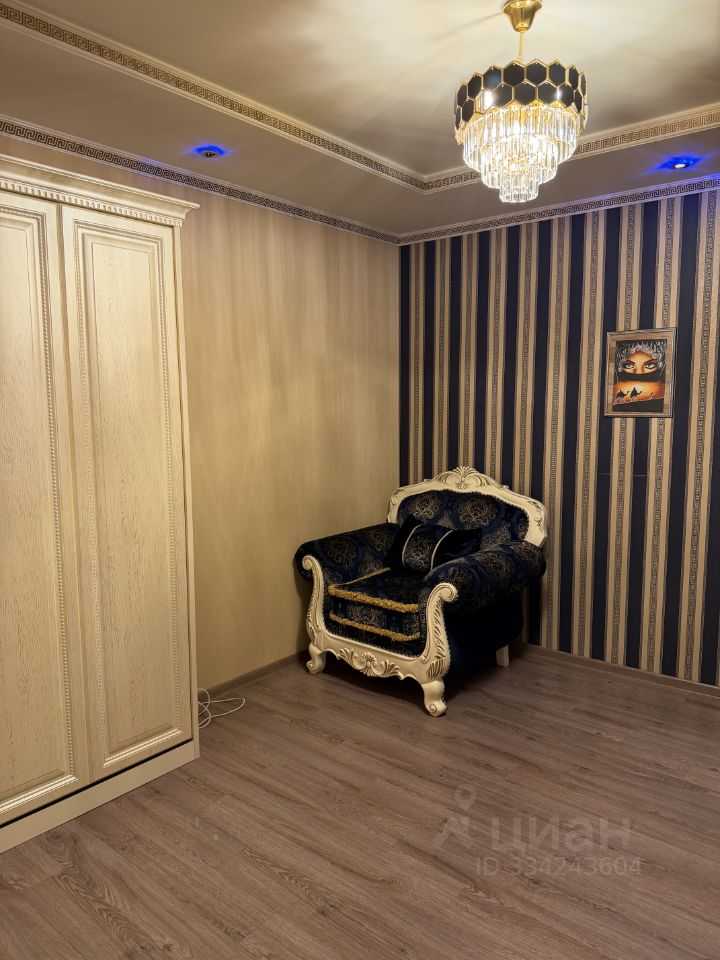 4-комнатная квартира, 76 м² — фотография 3