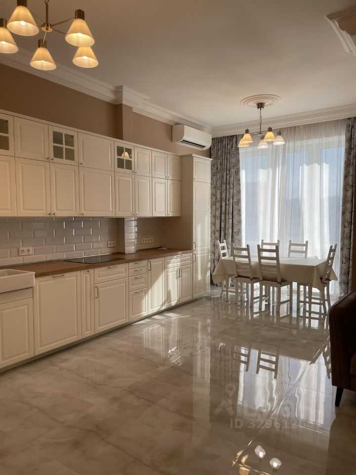 4-комнатная квартира, 125 м² — фотография 3