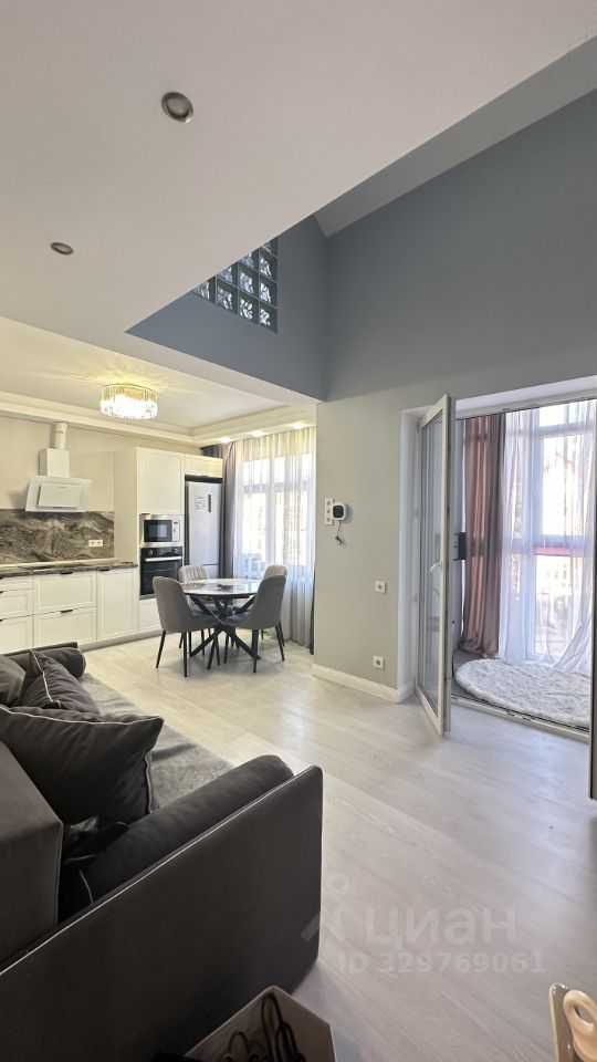 3-комнатная квартира, 95 м² — фотография 2