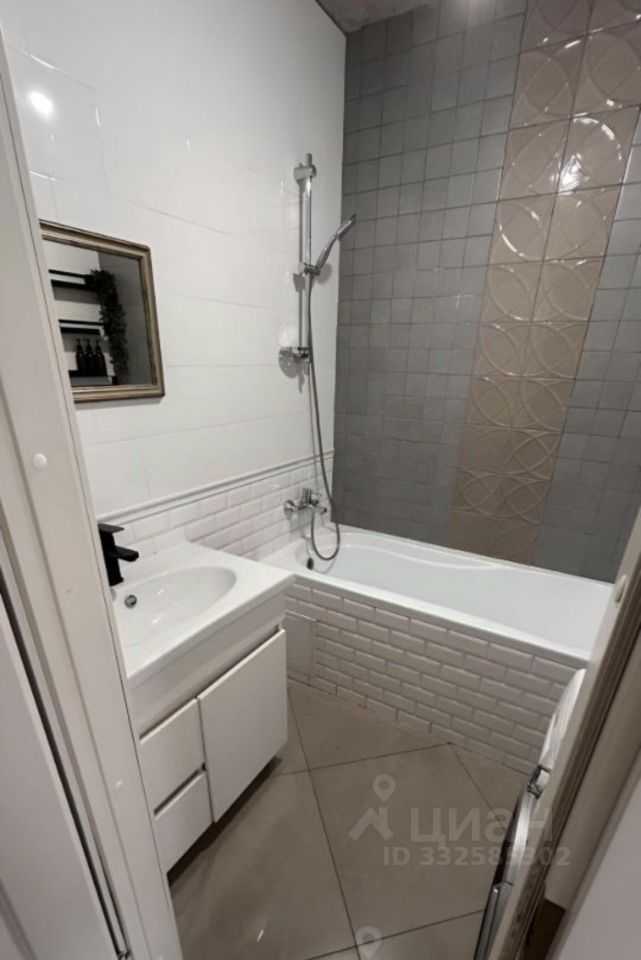 2-комнатная квартира, 60,5 м² — фотография 3