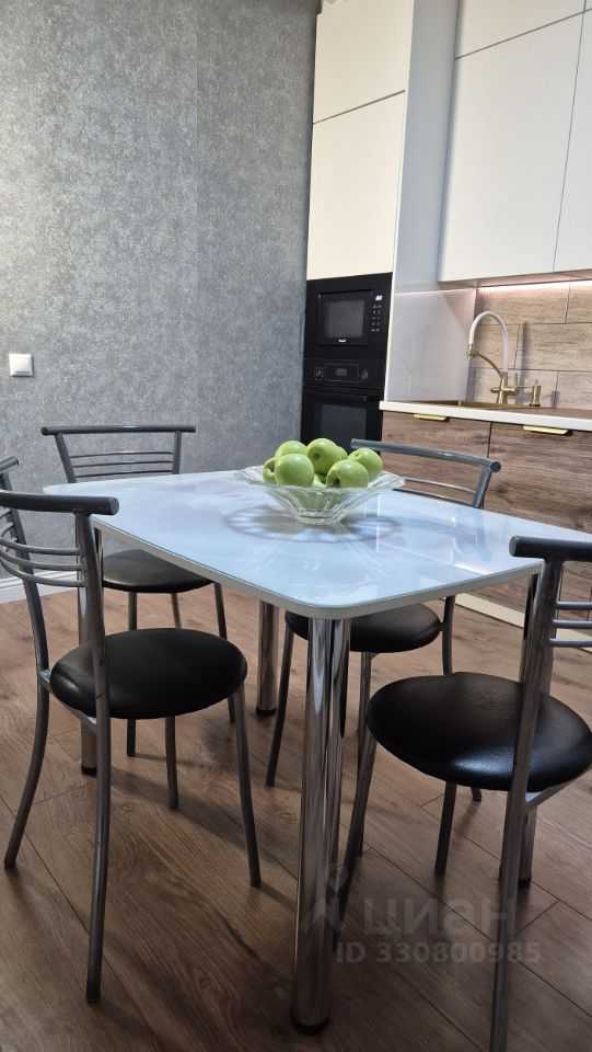 2-комнатная квартира, 84 м²