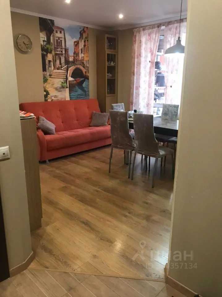 2-комнатная квартира, 62 м² — фотография 2