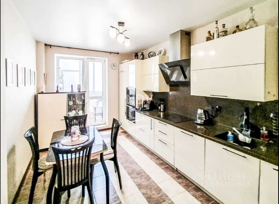 3-комнатная квартира, 90 м² — фотография 2