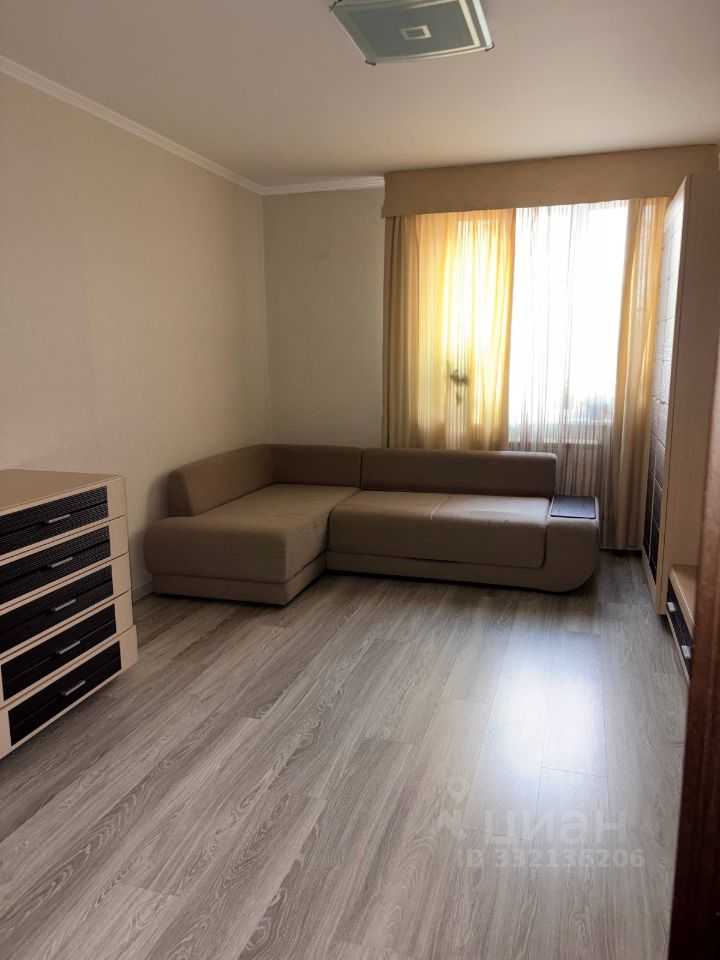 3-комнатная квартира, 102 м² — фотография 3