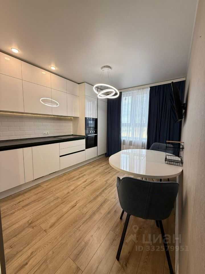 2-комнатная квартира, 58 м² — фотография 3