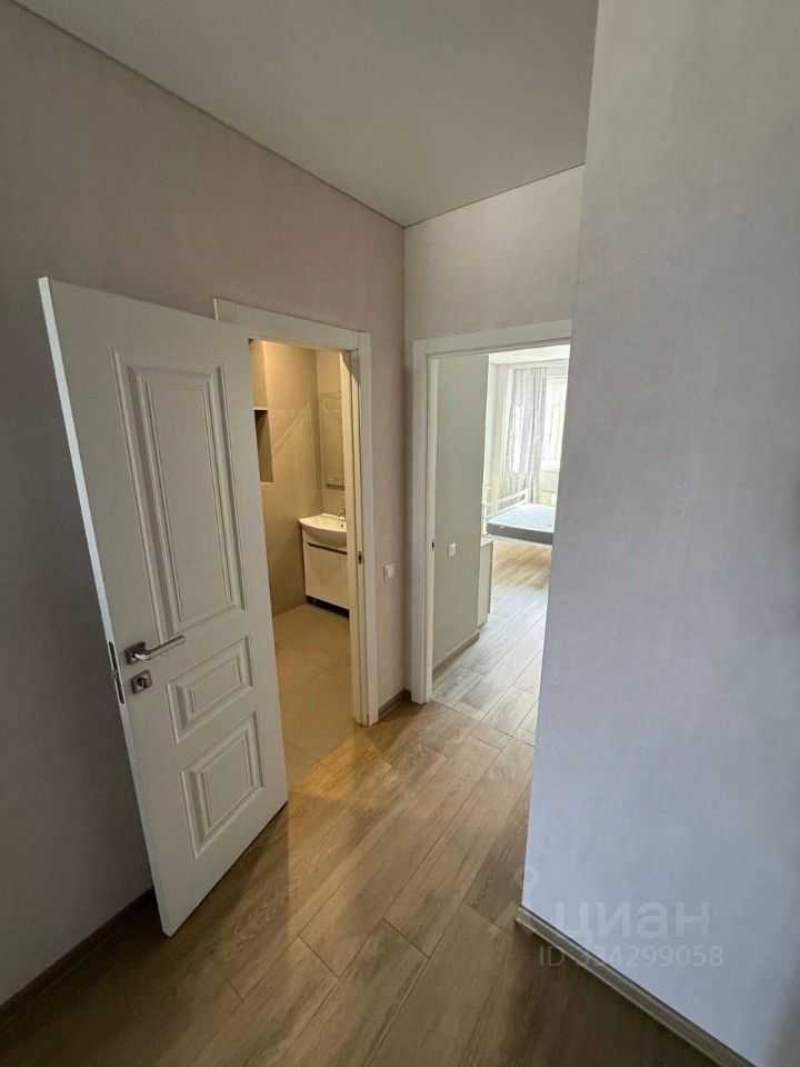 4-комнатная квартира, 90 м² — фотография 2