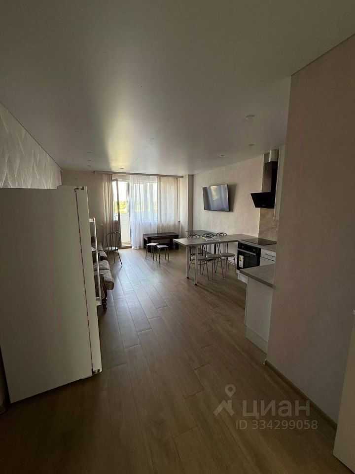4-комнатная квартира, 90 м²