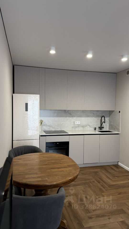 2-комнатная квартира, 56 м² — фотография 3