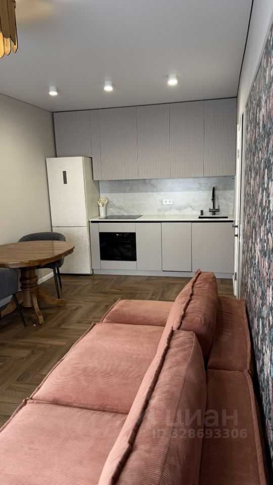 2-комнатная квартира, 56 м² — фотография 3