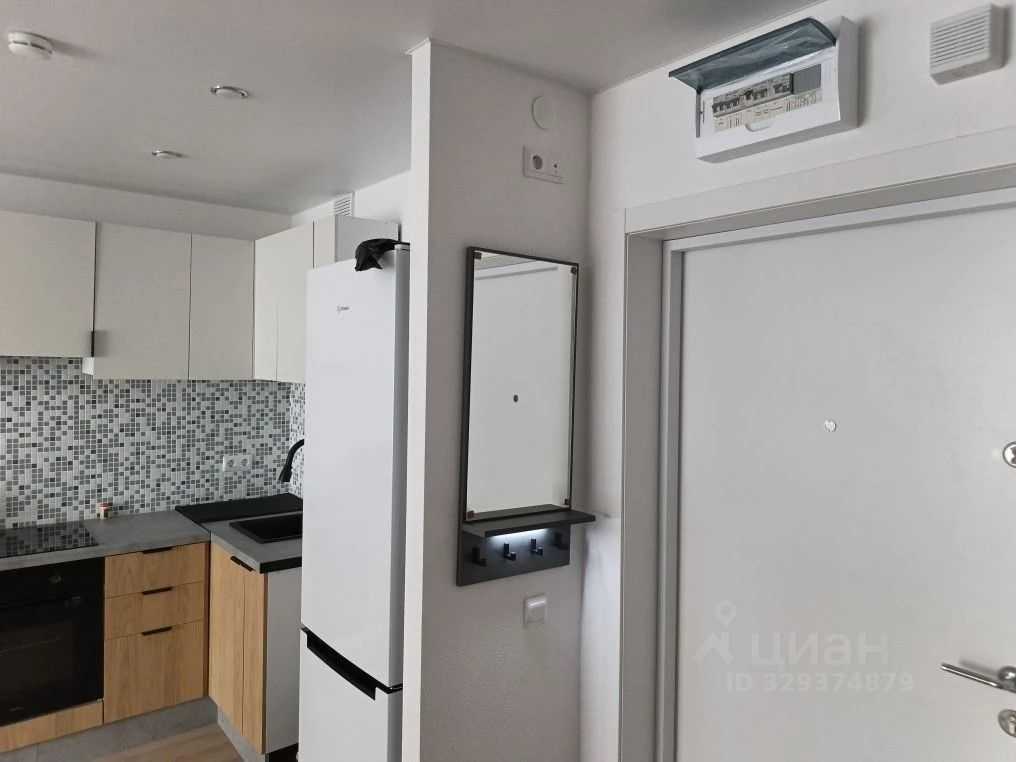 1-комнатная квартира, 37,2 м² — фотография 2