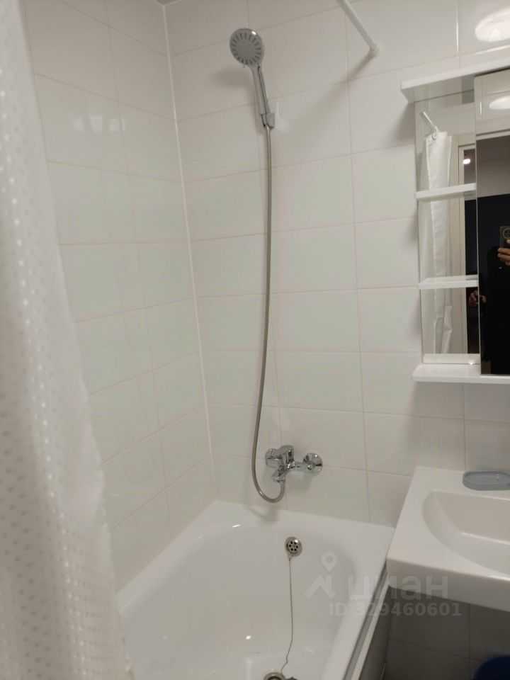 2-комнатная квартира, 57,7 м² — фотография 2